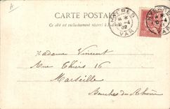 CPA Bateau de guerre L'escadre francaise au mouillage Toulon 