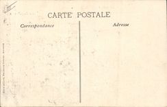 CPA Bateau de guerre Catastrophe du Iena Vue d'ensemble pendant l'enlevement des cadravres