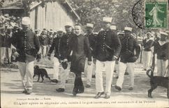 CPA Bateau de guerre Ullmo apres la degradation remis a la gendarmerie est reconduit a la prison