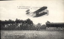 VINTAGE POSTCARD Plane Aviation In Hunaudieres the airplane