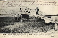 CPA Avion Aviation Vedrines partant en reconnaissance sur son appareil La Vache