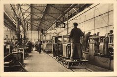 CPA Automobile Groupe de production des automobiles Peugeot Sochaux Montbeliard Carrosserie 