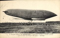 CPA Avion Aviation Zeppelin Dirigeable la Republique a l'appareillage precedant sa premiere ascension 