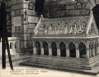 CPA Aubazine Interieur De L'Eglise Tombeau de Saint Etienne