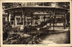 CPA Vichy Source Mesdames