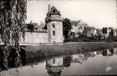 MODERN CARD Valves Walls