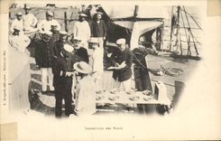 CPA Bateau Inspection des plats