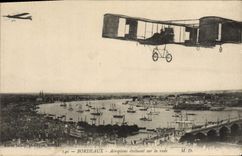 VINTAGE POSTCARD Plane Aviation Bordeaux Airplane evolving/moving on the roads