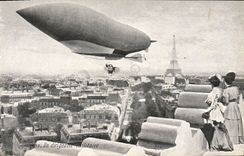 CPA Aviation Zeppelin Dirigeable militaire Tour Eiffel Paris 