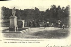 REPRO Palais de Fontainebleau L'etang des carpes