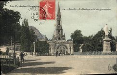 POSTAL de la VENDIMIA pesada la basílica y el couronnee virginal