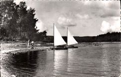 MODERN CARD the Lake Of Settons Catamaran