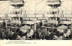 VINTAGE POSTCARD Bateau has edge of the warships Passerelle of the steering gear has edge of an armor