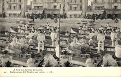 VINTAGE POSTCARD Bateau has edge of the warships Embarkations of the squadron to the vivres