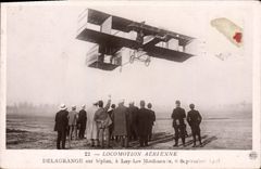 CPA Avion Aviation Delagrange sur biplan a Issy les Moulineaux