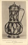 El jarro turco de la loza de barro de la POSTAL de la VENDIMIA con la cerda joven de plata holandesa monta el museo de Victoria y de Albert