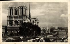 VINTAGE POSTCARD Paris Notre Dame de Paris View