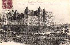 CPA Pau Chateau Henri IV et le Pic du Midi d'Ossau