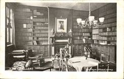 CPA Bateau HMS Excellent Ward room Officers Library Bibliotheque