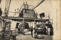 VINTAGE POSTCARD Boat Navy the bridge of an armor