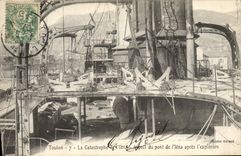 VINTAGE POSTCARD Toulon Boat the catastrophe of Iena Aspect of the bridge of Iena after the explosion