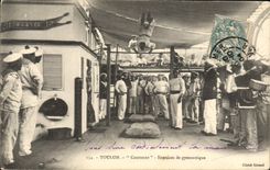 CPA Bateau Guerre Toulon Couronne Exercices de gymnastique