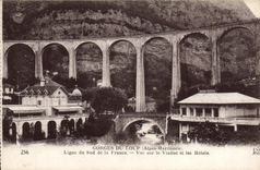 VINTAGE POSTCARD Gourges Of the Wolf Line Of the South Of France Seen On the Viaduct And the Hotels
