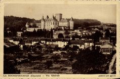 CPA La Rochefoucauld Vue Generale