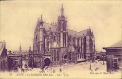 CPA Metz La Cathedrale 