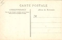 CPA Bateau de guerre Apres l'inspection Le defile 