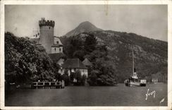 CPM Annecy Le Chateau de Duingt Bateau