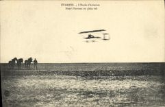 CPA Avion Aviation Etampes L'ecole d'aviation Henri Farman en plein vol 