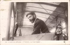 CPA Avion Aviation H Farman sur son biplan 