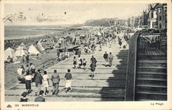 VINTAGE POSTCARD Wimereux the Beach