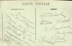 CPA Arras Le beffroi et l'hotel de ville Militaria
