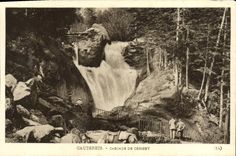 VINTAGE POSTCARD Cauterets Cascades De Cerisey