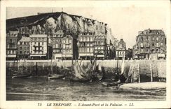 CPA Le Treport L'Avant Port et la Falaise Bateaux