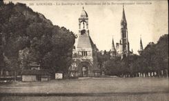 VINTAGE POSTCARD Heavy the Basilica and the Monument of Reronnaissance interallied