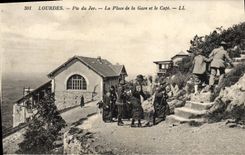 VINTAGE POSTCARD Heavy Peak of Jer the Place of the Station and Coffee