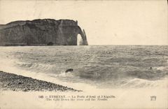 VINTAGE POSTCARD Etretat the Gate Of downstream and the needle
