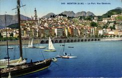CPA Menton Le Port Vue Generale Bateau