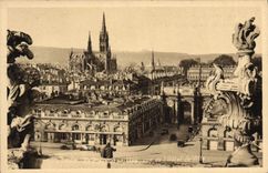 CPA Nancy La place Stanislas vue de l'hotel de ville