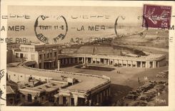 CPA Deieppe L'Esplanade Les Arcades et l'entree principale du casino