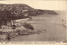 CPA Nice L'Entree Du Port Et Le Mont Boron Bateaux