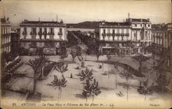 CPA Antibes La Place Mace Et I'Avenue du roi Albert 1er