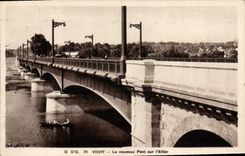 VINTAGE POSTCARD Vichy the New Bridge On I' Allier