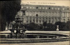 Ala de Versalles de la POSTAL de la VENDIMIA del senado y de la pirámide