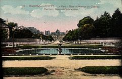 CPA Maisons Laffitte Le Parc Place et Avenue du Chateau
