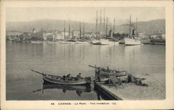 CPA Cannes Le Port Bateaux