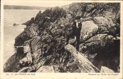 CPA La Pointe Du Raz Rochers de l'enfer de Plogoff